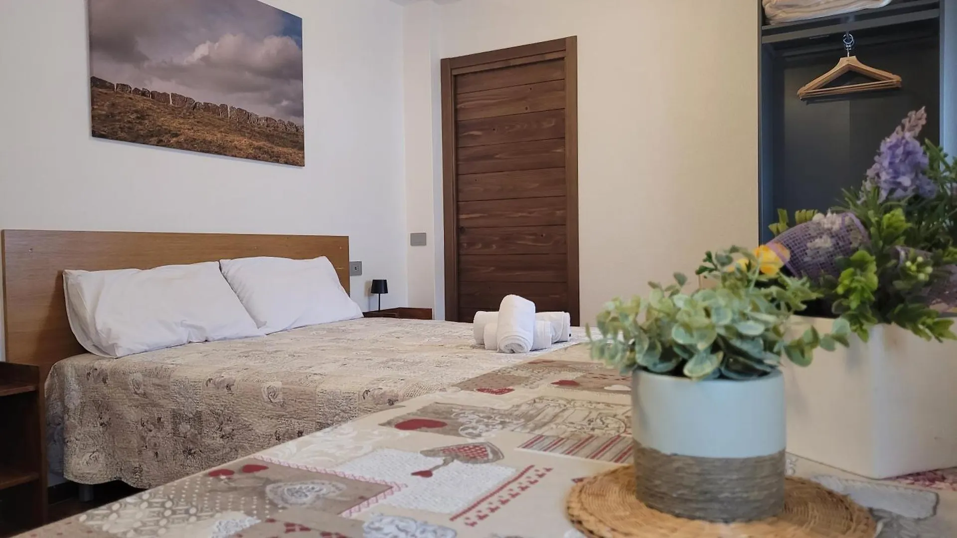 Apartment Alloggio Conca Dei Parpari Rovere Veronese Italy
